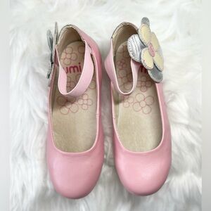 Umi Girls Pink Strap Flats Flower Applique  US10